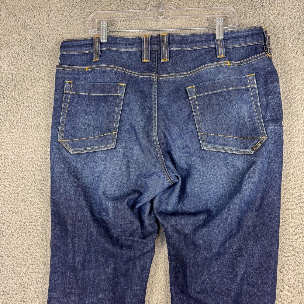 5.11 Tactical Defender Jeans Mens 36 Dark Wash Blue Denim Outdoor 74477 38x31 - Picture 6 of 14